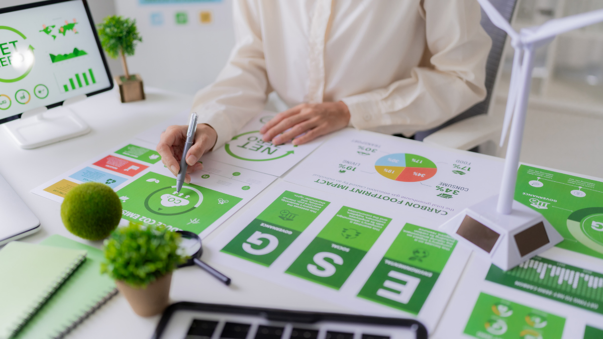 How Carbon Footprints Are Shaping Insurance Risk Assessments post thumbnail